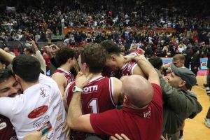 Falli e liberi affondano la Pielle. Pielle Libertas 77-80. Sbandati in campo (Video)