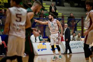 Solida Libertas piega Omegna