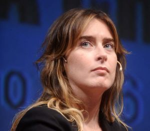 "Il diritto all'oblio oncologico è legge", dibattito con la partecipazione di Elena Boschi e professionisti del settore