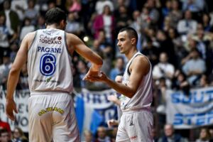 Pielle in anticipo ad Omegna