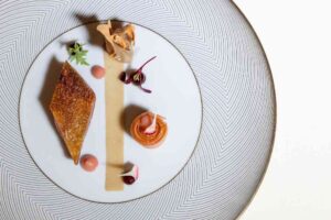 Per Pasqua lo chef Rocco De Santis regala una ricetta stellata