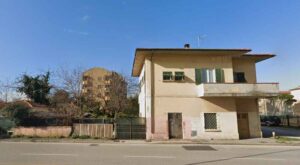 La Provincia vende l’immobile dell’ex Stazione di Barriera Garibaldi a Livorno in via Firenze