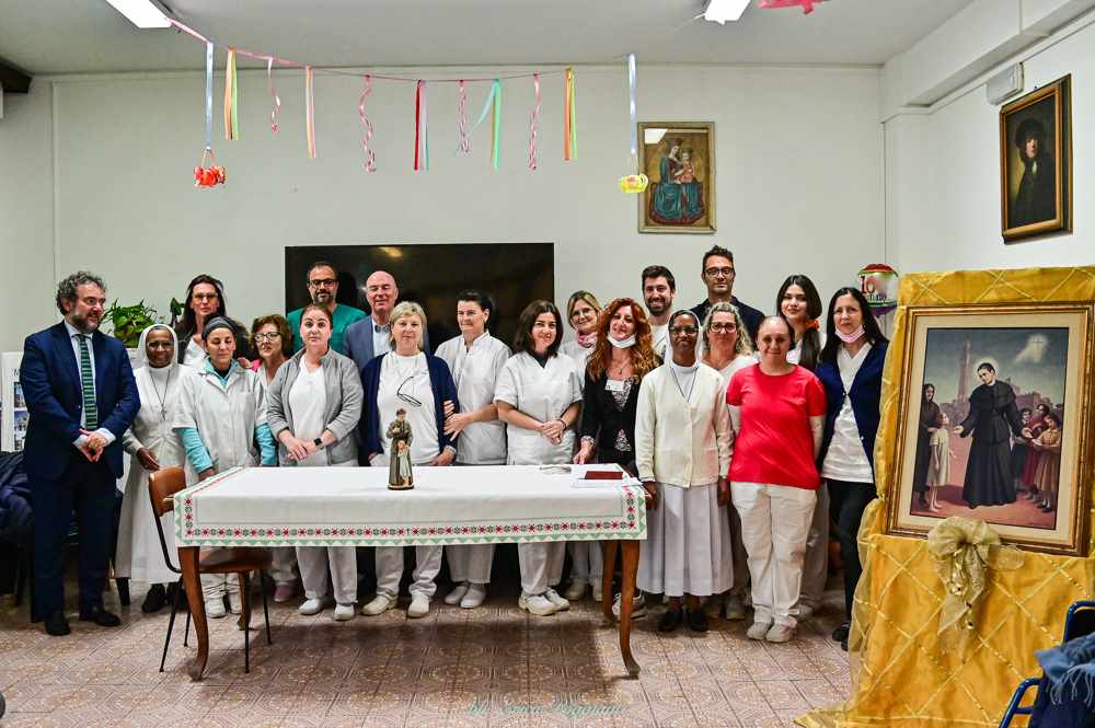 Salvetti, Raspanti e Gazzetti alla RSA Santa Caterina per i 150anni della congregazione delle Sorelle dei Poveri