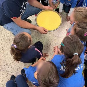 1000 bambini e ragazzi a scuola di 5e5 dai tortai livornesi. 16 gli istituti coinvolti per diffondere la tipicità (e bontà) della torta di ceci