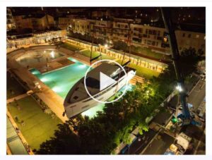 Yacht Benetti in piscina alla Milano Design Week