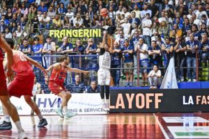 Pielle Livorno doma un'ottima Imola e si porta sul 2-0