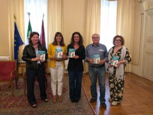 “Socialità senza età”: presentata la guida del Comune alle attività per gli anziani