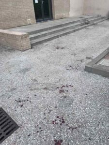 Siringhe, furti, vetri rotti, sangue, cartuccia e "bivacchi", in Venezia chiude Bottini Fusion. Gonnelli dice basta