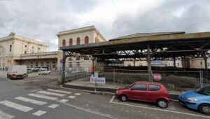 "Velostazione" in piazza Dante, ci saranno anche mezzi per disabili