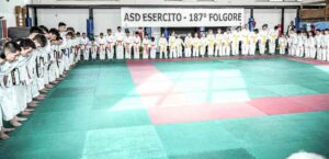 Karate, 54 nuove cinture per i folgorini del settore giovanile 