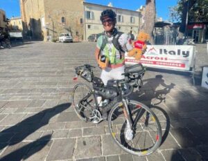 L’ultraciclista Stefano Pellegrini carabiniere a Livorno affronta la quarta edizione della NorthCape – Tarifa, con equipaggiamento GIVI Bike