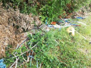 Risparmio costi smaltimento e lavoro al nero, piaga delle Colline Livornesi