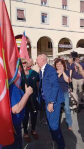 Livorno civica acclama in piazza Grande il rieletto sindaco Luca Salvetti (Video)