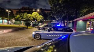 Rimpatriati due giovani egiziani pluripregiudicati, il 18enne aveva un curriculum criminale pesante: Spaccio e rapine con storditore elettrico