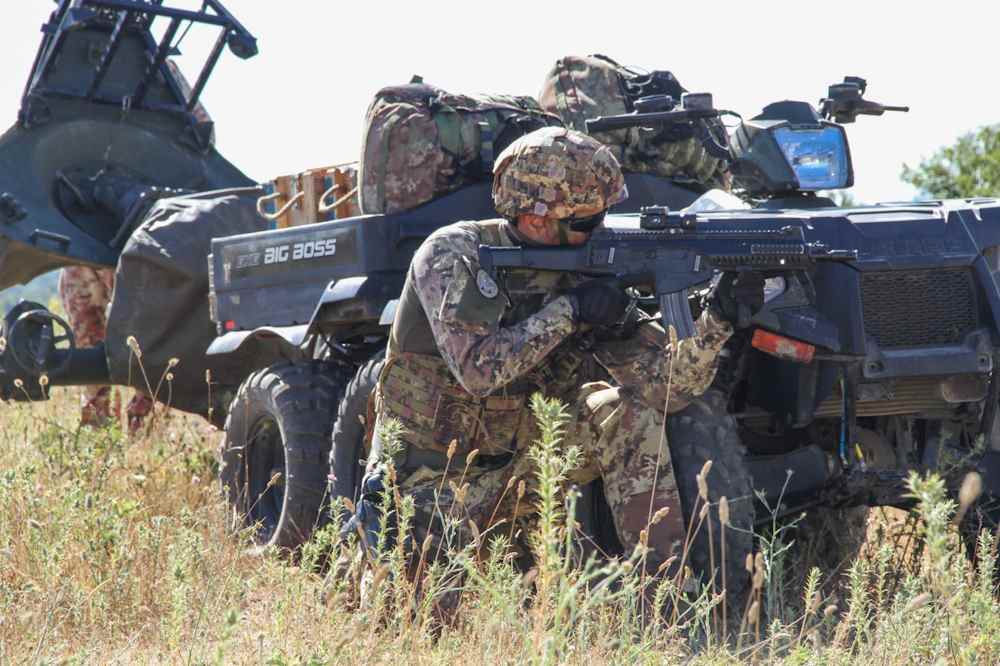 Esercitazioni concluse per il 185° reggimento Artiglieria paracadutisti “Folgore” (Foto)