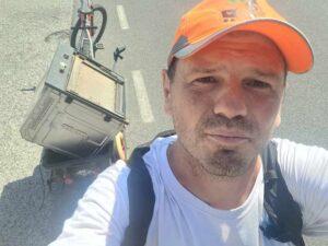 Ingombranti abbandonati vicino al Canile La Cuccia Nel Bosco, ci pensa Mister Green