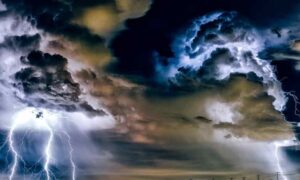 Costa Toscana allerta meteo arancione 9 settembre 2025