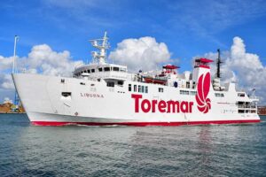 Trasporto marittimo: approvati i nuovi orari invernali di Toremar. Regione Toscana sigla accordo