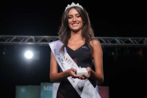 Carolina Cappa da Miss Livorno 2023 a Miss Toscana, vince le selezioni di Bibbiena