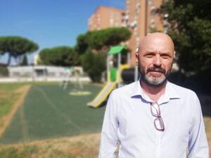 Il parco di via Costanza si rifà il look, nuovi giochi e area fitness