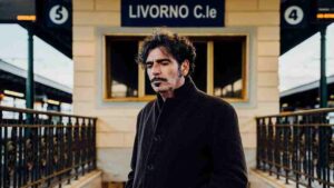 Bobo Rondelli al Piedi nudi Ecofestival, questa sera canta "Musica da ripostiglio"