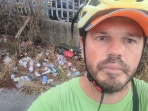 "L'allerta meteo non ferma Mister Green", missione ecologica nei pressi della rotatoria di via Firenze