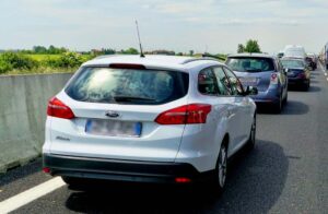 Camion ribaltato invade altra corsia, Azione Ncc: "Fi-Pi-Li, basta insicurezza, investimenti immediati"