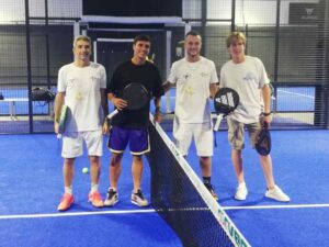 Non solo calcio per i giocatori dell'US Livorno: Partita di Padel e divertimento al Livorno Padel Center