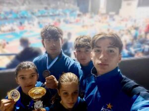 Karate: oro per Strazzabosco e bronzo per Bozzi a Belgrado
