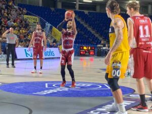 Libertas espugna Vigevano (66-76)