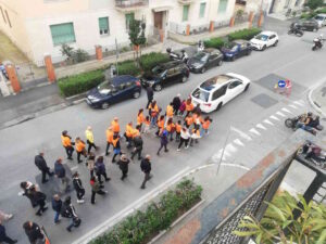 Addio a Riccardo Ripoli, il corteo funebre con gli "Amici della Zizzi"