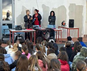 La lotta alla violenza di genere nel fumetto di Barbara Sarri