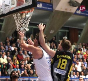 Basket di B: Pielle-San Severo, le immagini della partita