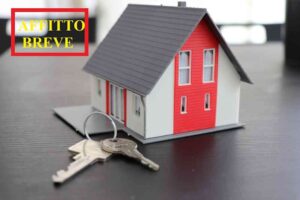 HostxHost di Livorno agli albergatori: "Affitti brevi come risorsa, non problema. Appello a una regolamentazione bilanciata"