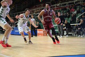 Avellino passeggia su una brutta Libertas (84-68)
