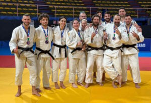 Judo, la palestra Senshi Livorno conquista il Bronzo al Campionato Italiano Master a squadre
