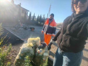 Mister Green e Azzurra in azione a Levante: 18 chili di rifiuti via in due ore