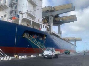 Star Istind può riprendere il largo grazie ai riparatori livornesi, dopo l’incendio lavori completati a tempo di record dalla Gestione Bacini