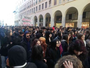 Scuole, la presidente Scarpellini dialoga con gli studenti