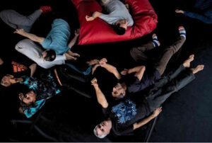 Linee Continue arriva a Napoli i talenti livornesi protagonisti di un percorso artistico e inclusivo