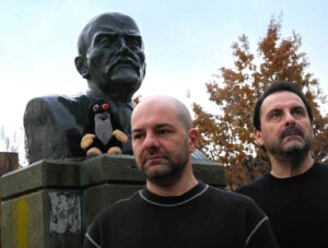 Offlaga Disco Pax al The Cage: data zero per il ventennale di Socialismo Tascabile