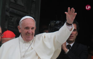 Scomparsa del Santo Padre, l'Onorevole Chiara Tenerini: "esempio di fede, coraggio e misericordia"