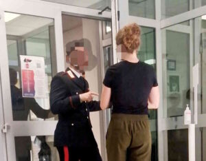 Turisti derubati al primo giorno di vacanza, non torneranno più. Perini No ad una città dove i visitatori scappano per i ladri