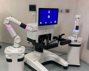 Robot chirurgico, 12 interventi nel primo mese di utilizzo