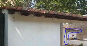 Furto di rame al gattile alla Guglia, sparita grondaia e discendente