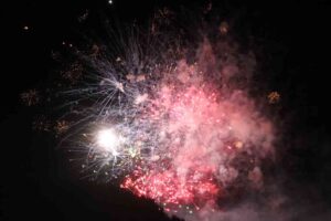 Effetto Venezia i fuochi dalla Fortezza Nuova