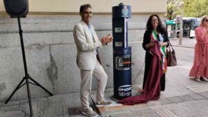 In piazza Dante il 5° defibrillatore semiautomatico esterno