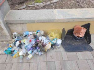 MrGreen torna allo Scoglio della Regina: 6,6 kg di rifiuti in meno, un messaggio in più per il pianeta