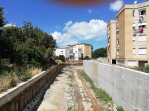 "Sversamenti di betoniera" nel rio stombato, Perini: l'Amministrazione fa dei controlli?