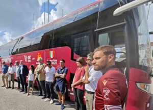 Presentato il pullman AT dell'US Livorno